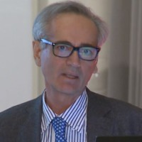 Dr. Nicos Komninos headshot